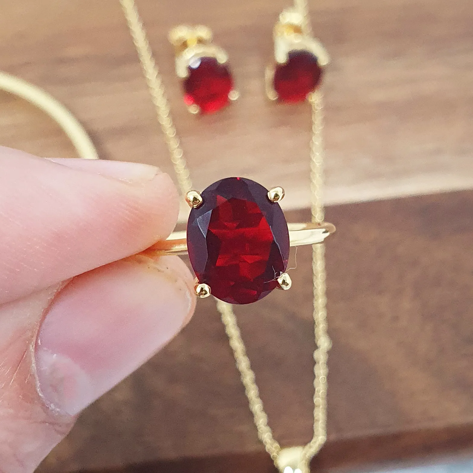 18ct Gold Vermeil Garnet January Birthstone Crystal  Glow Ring