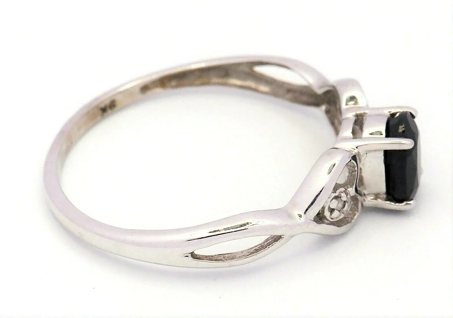 9ct White Gold Sapphire & Cubic Zirconia Ring
