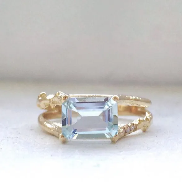 Aquamarine Floating Ring