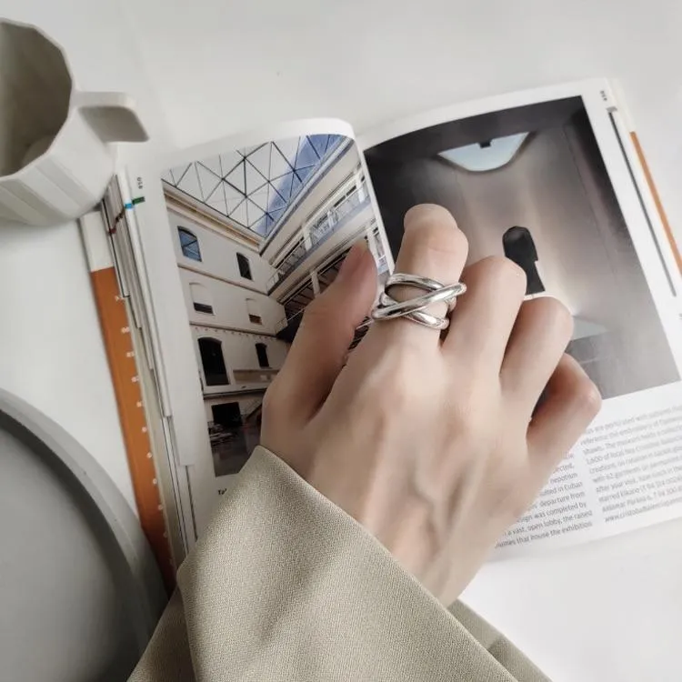 Cross Winding Ring