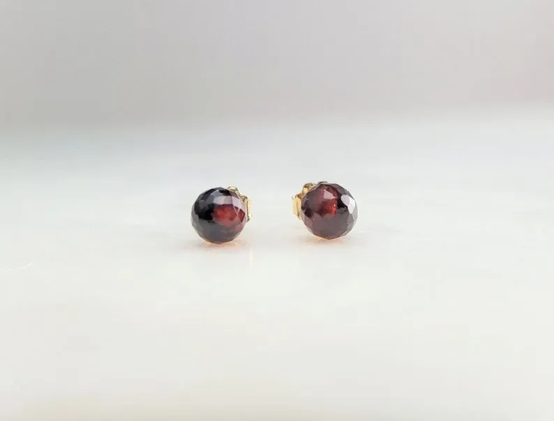 Dainty Garnet Studs