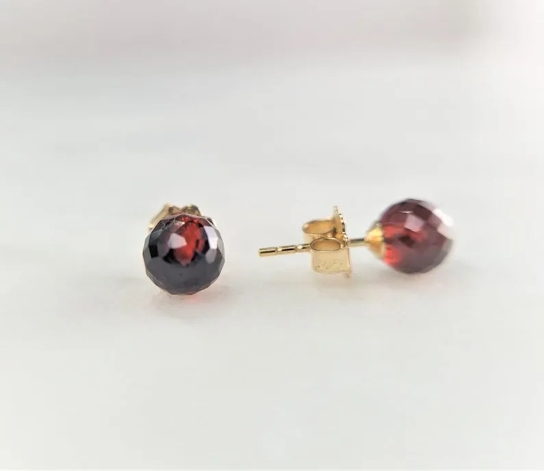 Dainty Garnet Studs