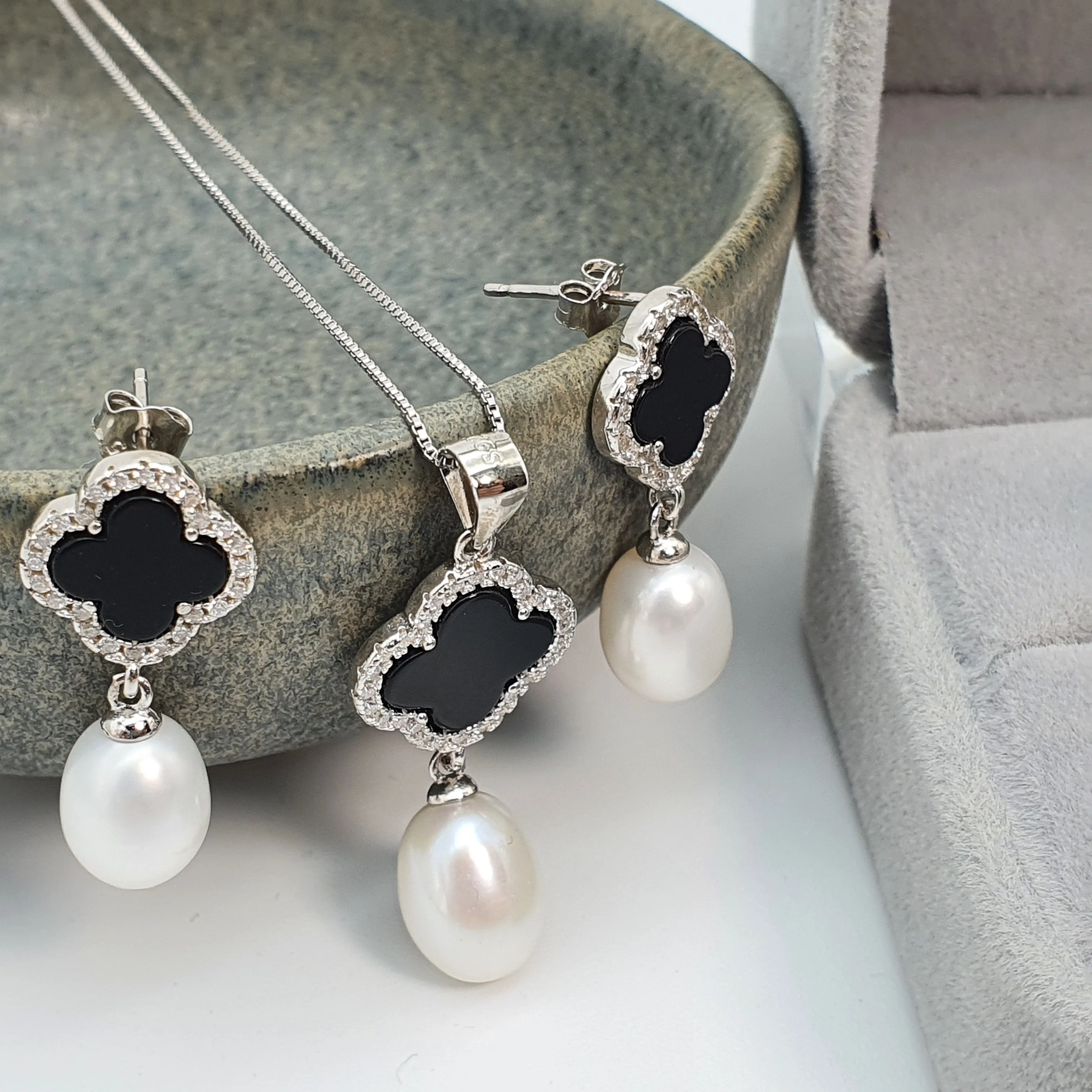 Freshwater Cultured Drop Pearl & Agate Clover Set, Sterling Silver