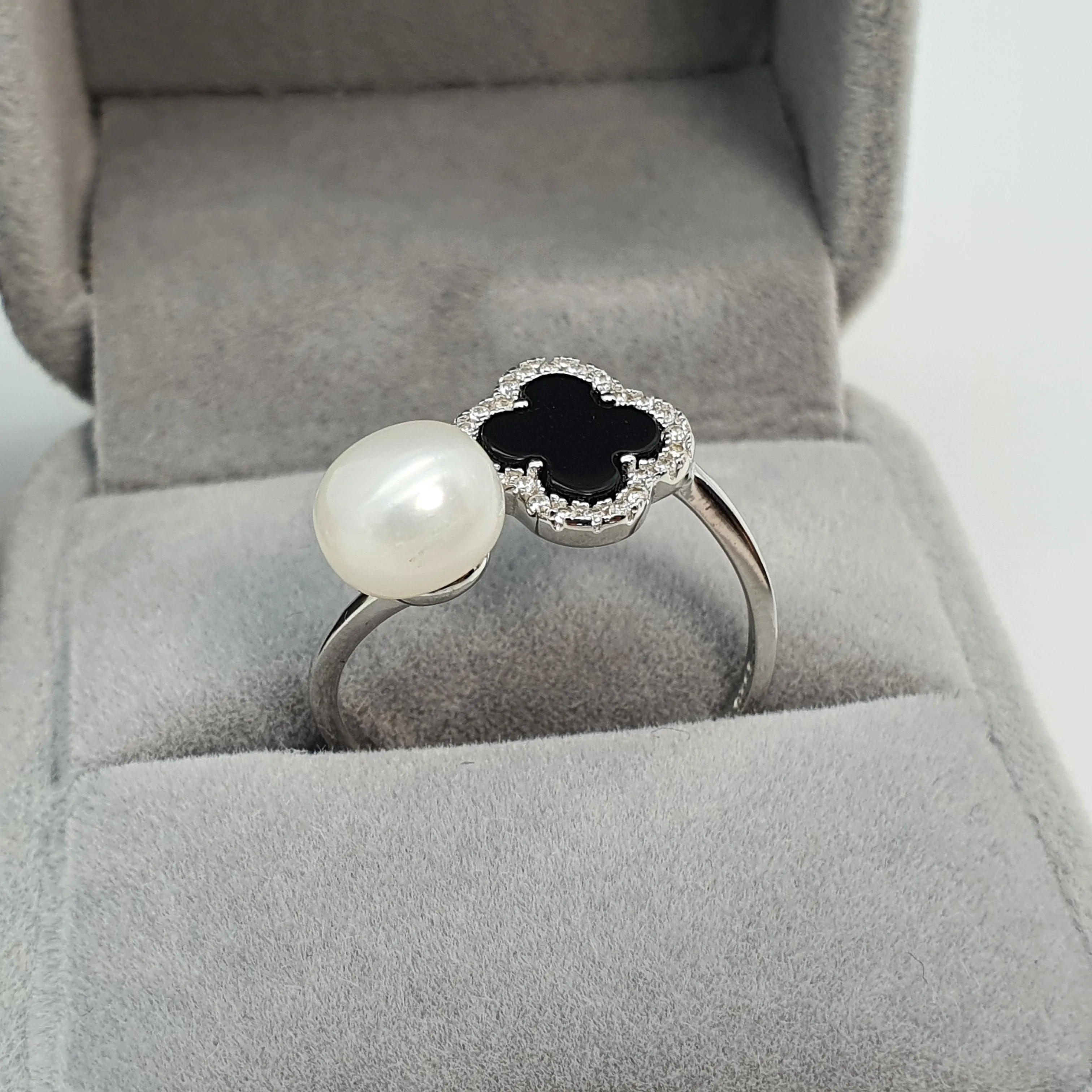 Freshwater Cultured Drop Pearl & Agate Clover Set, Sterling Silver