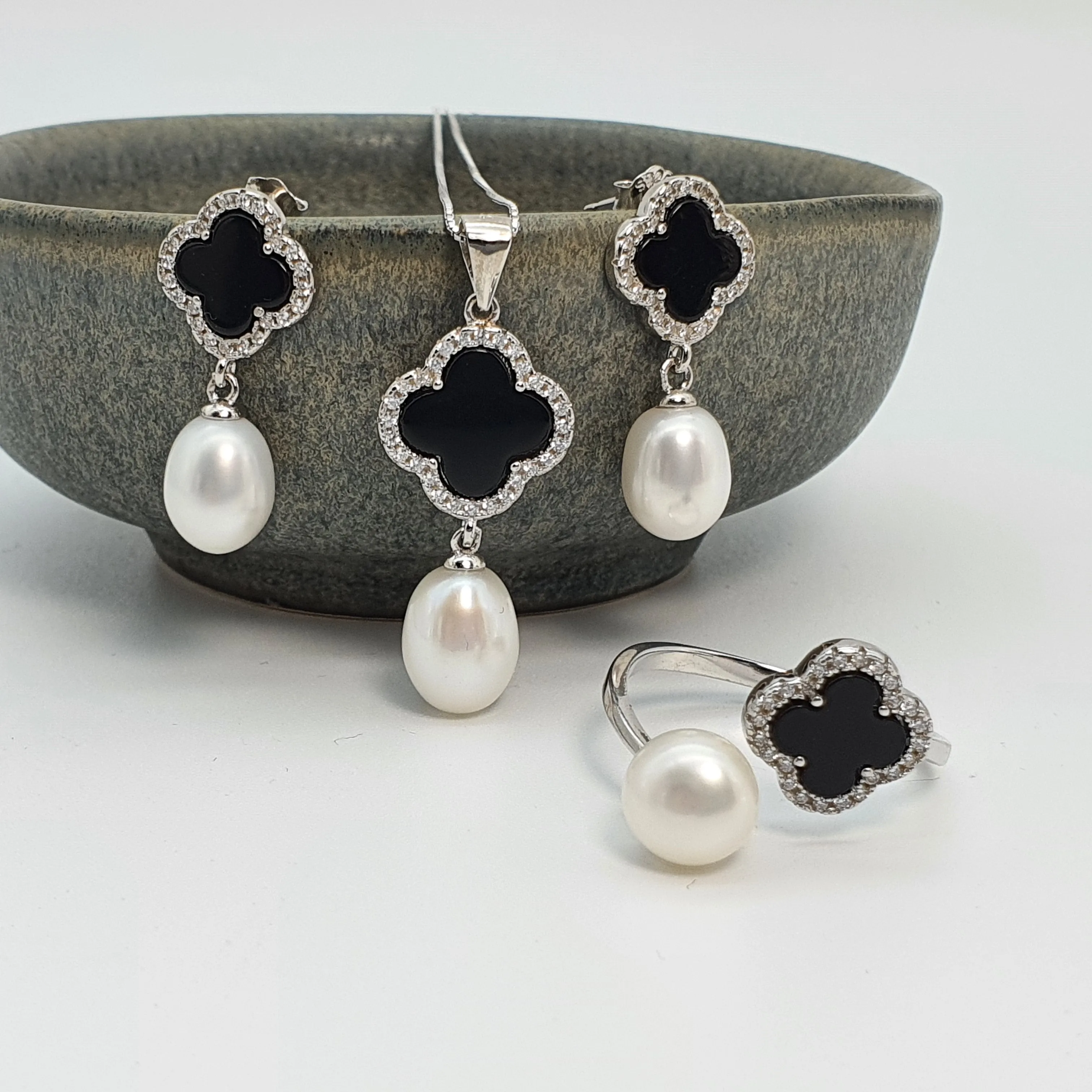 Freshwater Cultured Drop Pearl & Agate Clover Set, Sterling Silver
