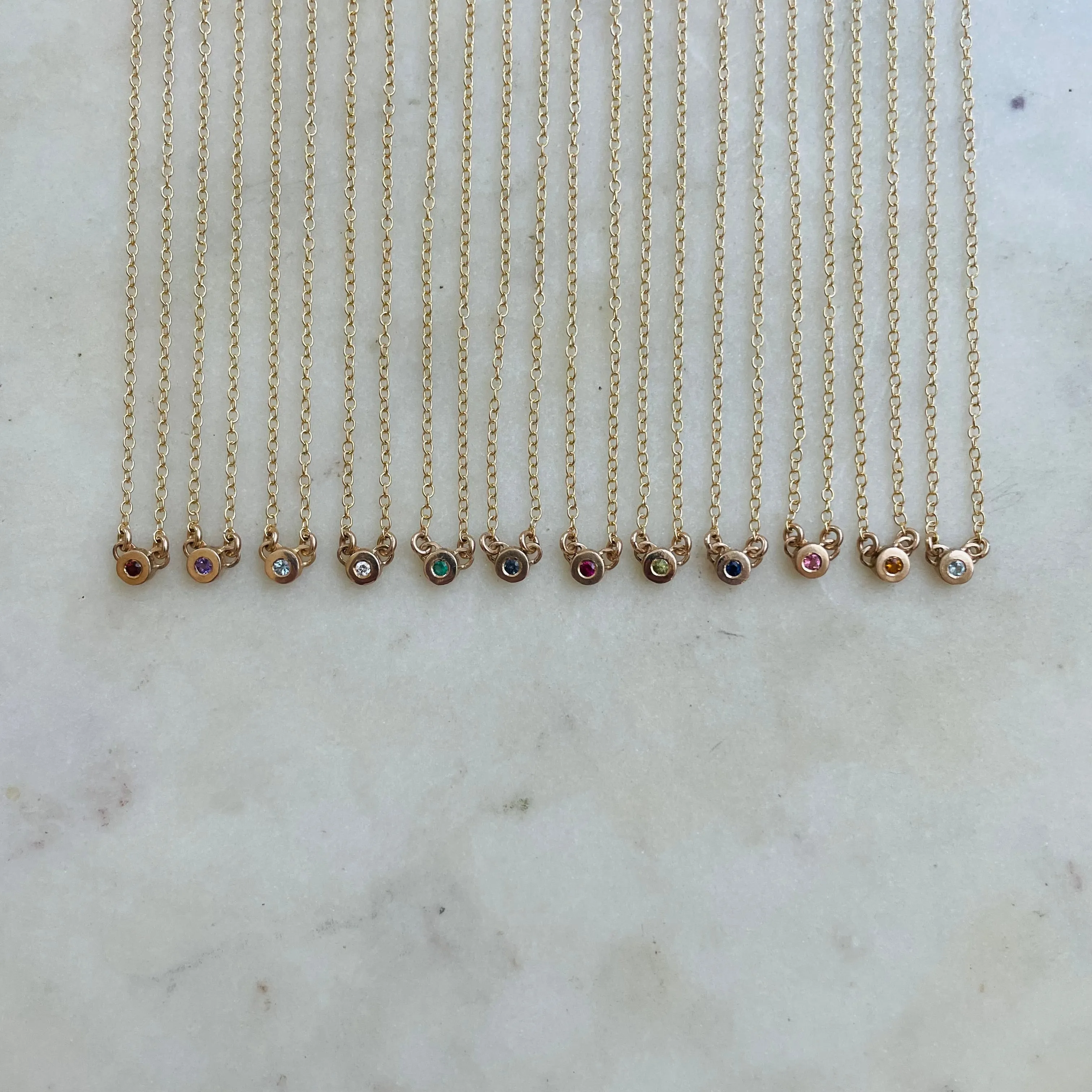 GRACE NECKLACE   GARNET