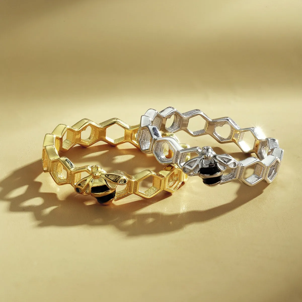 Hollow Honeycomb Bumblebee Ring
