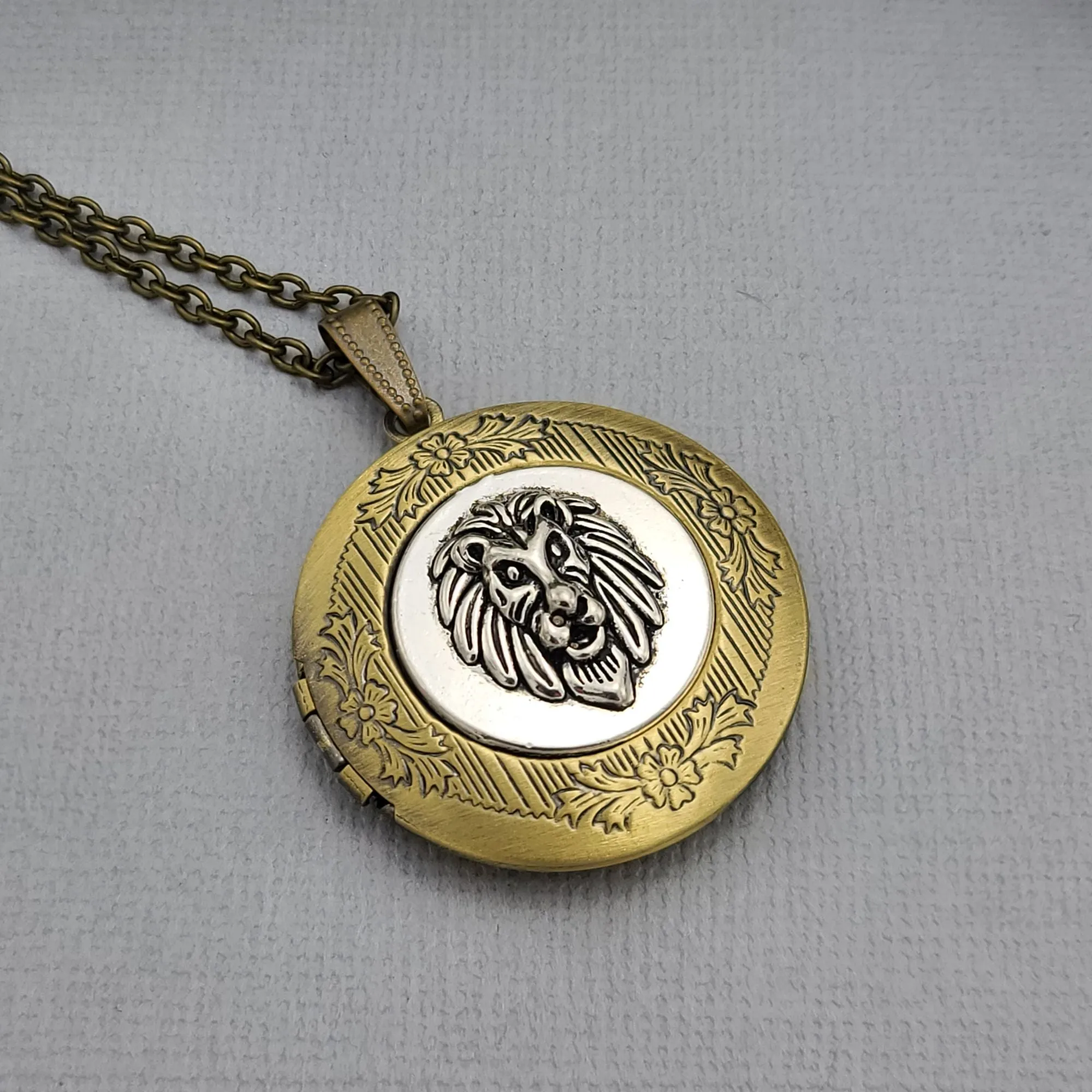 Ox Brass Round Silver Lion Photo Locket Vintage Jewelry Gift  Locket Necklace .