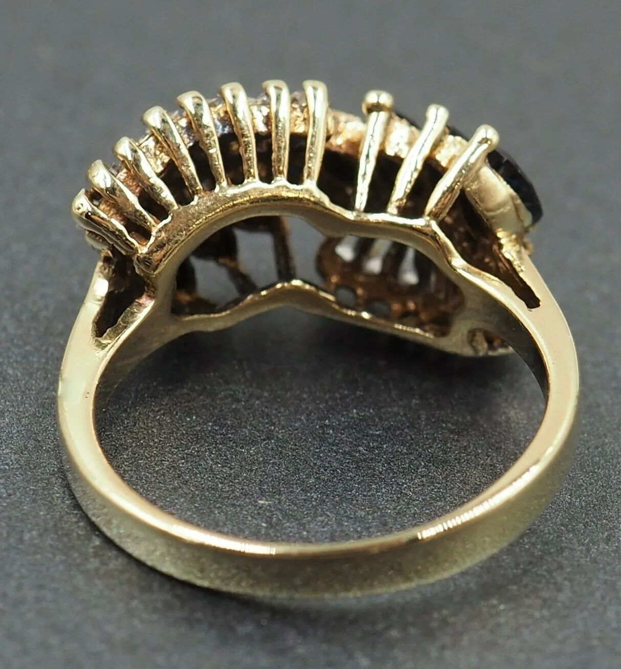 Sapphire & Cubic Zirconia 9ct Yellow Gold Ring