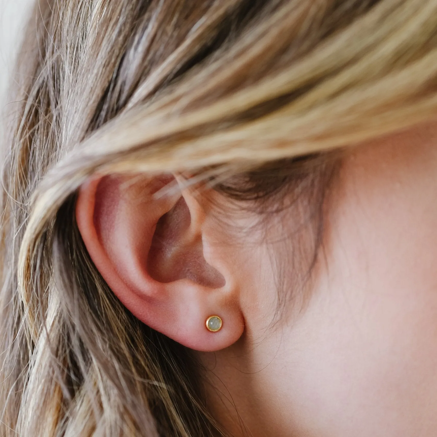TINY PROTECT STUD EARRINGS - AQUA CHALCEDONY & GOLD