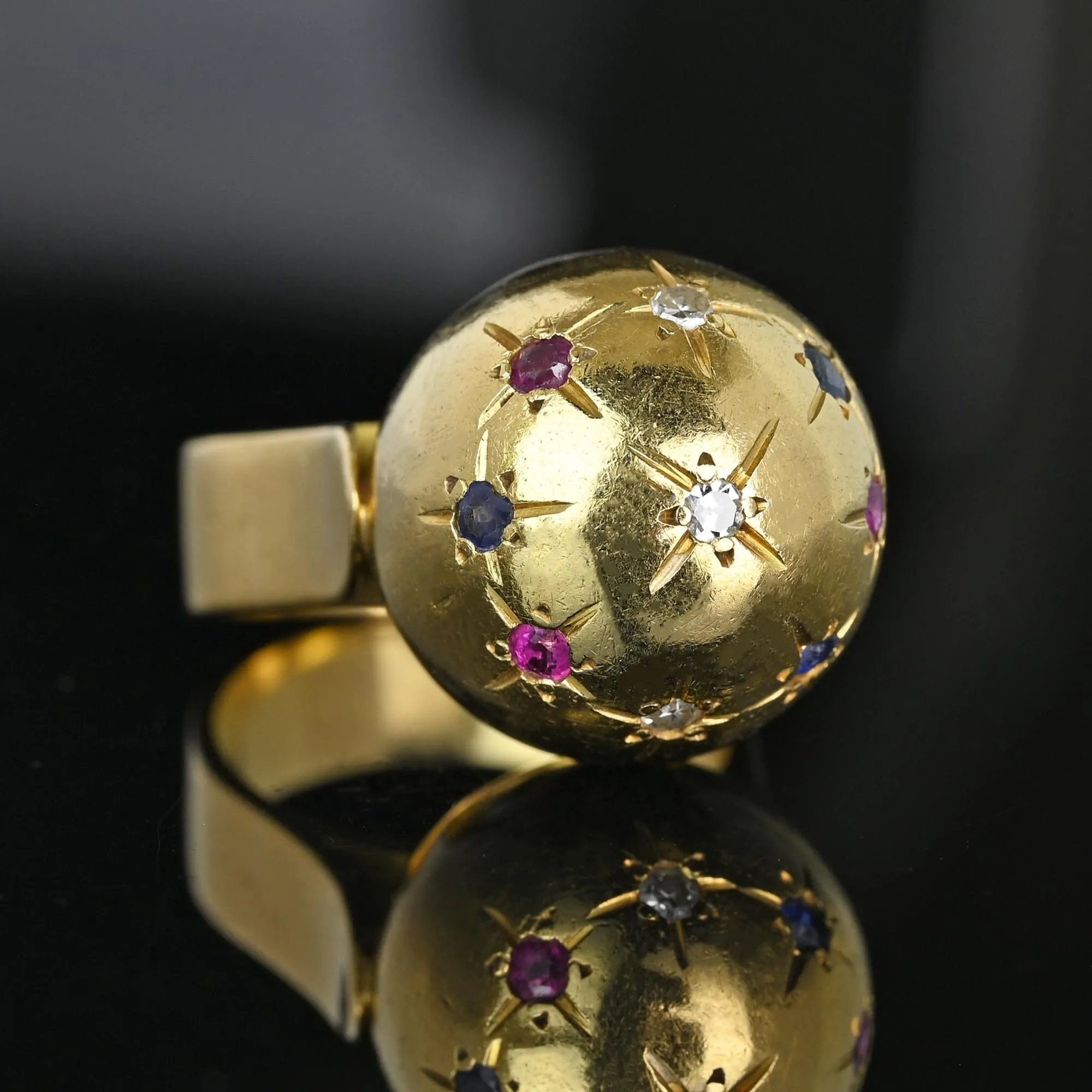Vintage 18K Gold Star Ruby Sapphire Diamond Dome Ring