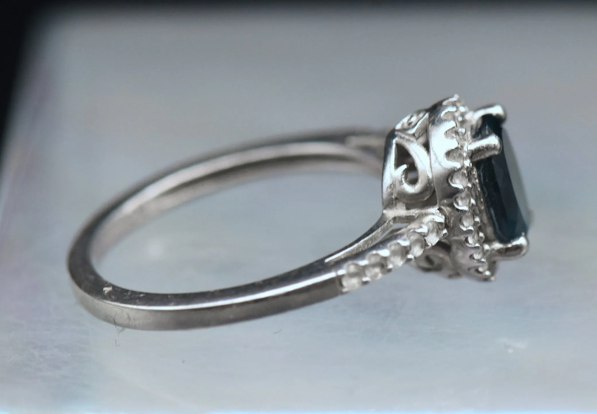 Vintage Blue Topaz Sterling Silver Halo Ring - Size 7