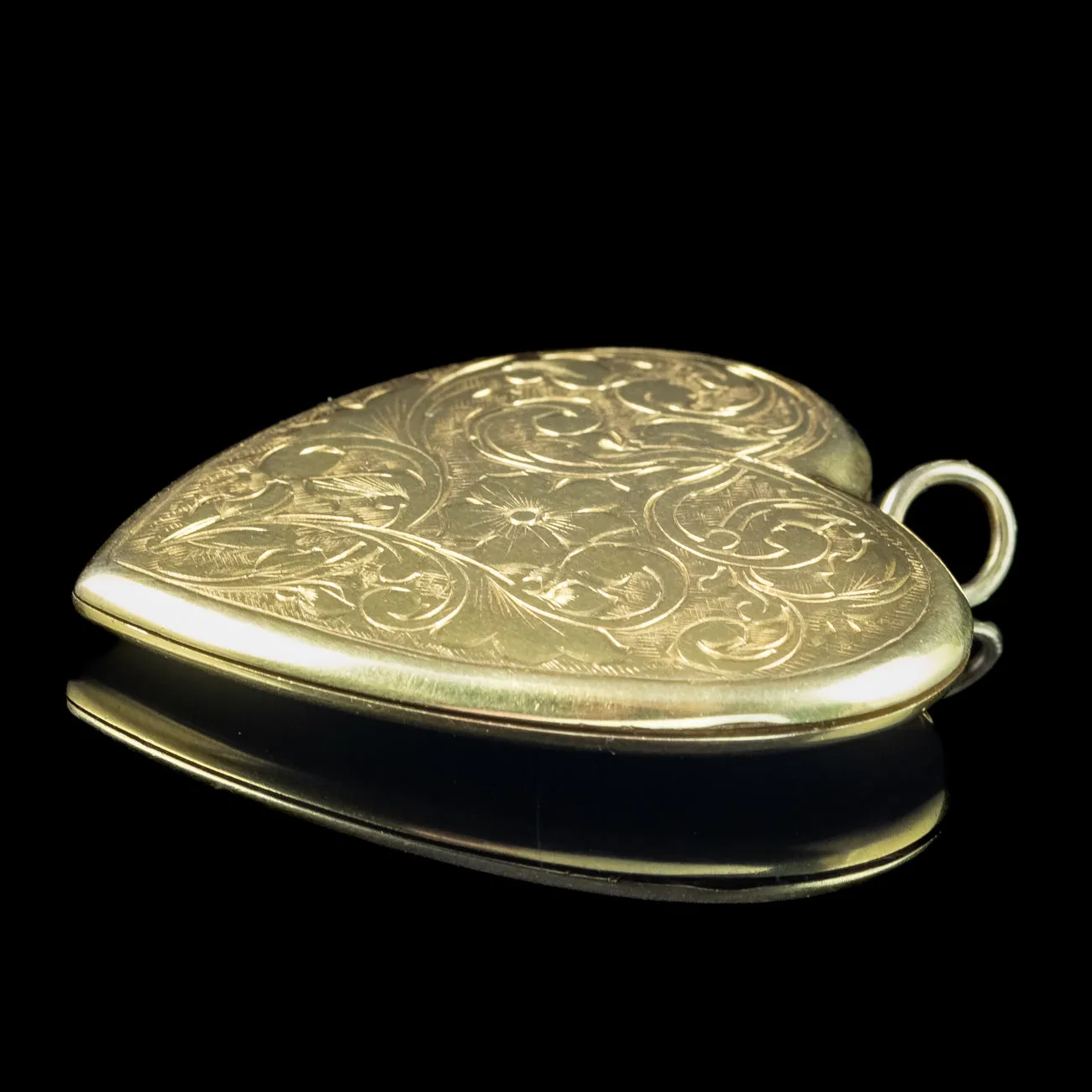 Vintage Floral Heart Locket 9ct Gold