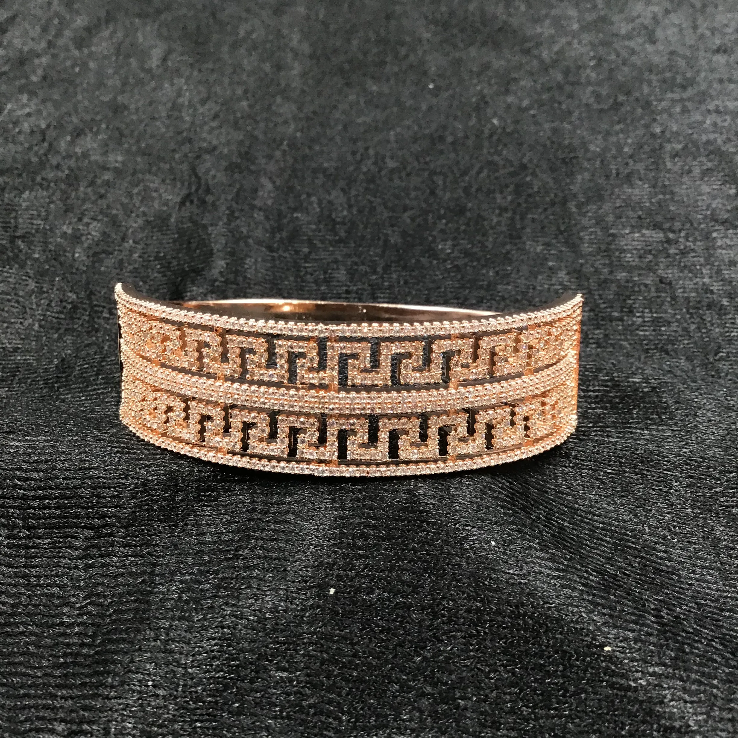 Zircon/AD Bracelet 6141-08